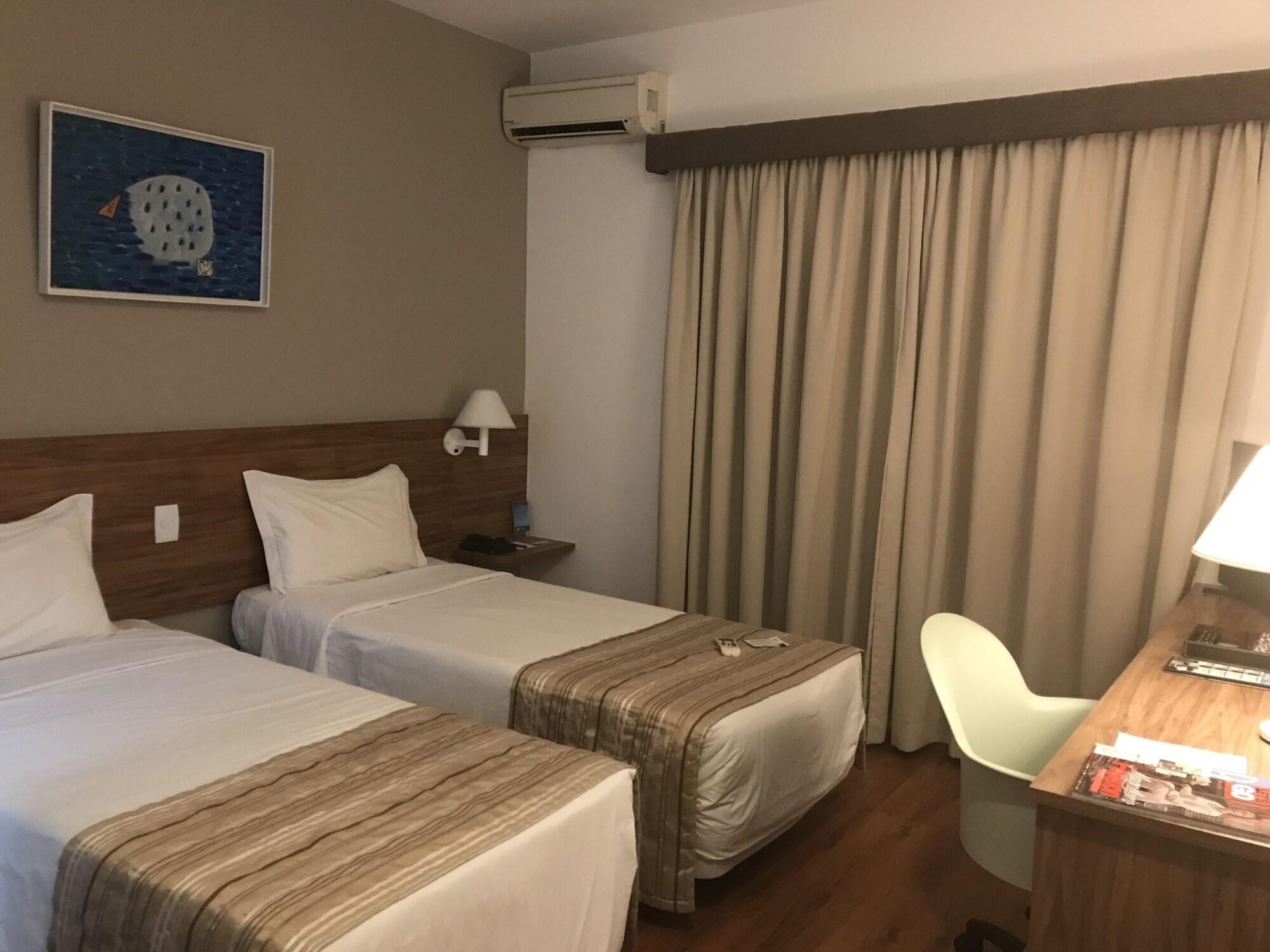 Camacari Plaza Hotel Exterior photo